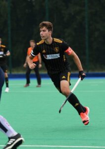 successful hockey player returns