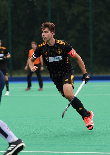 successful hockey player returns