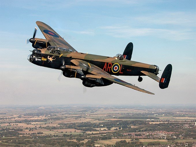 Second world war bomber