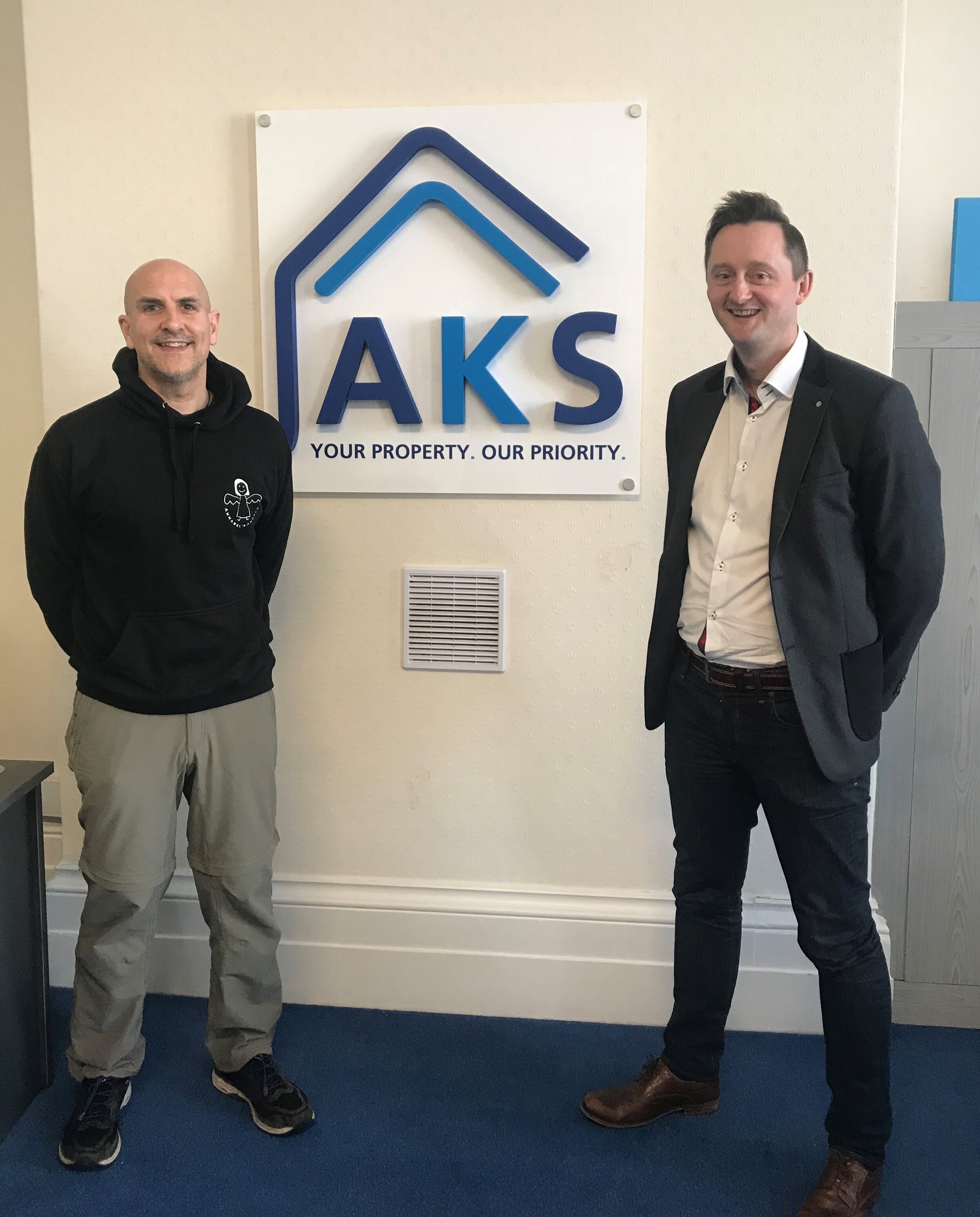 Annabel's Angels' Simon Hancox with estate agent Andrew Sanderson.