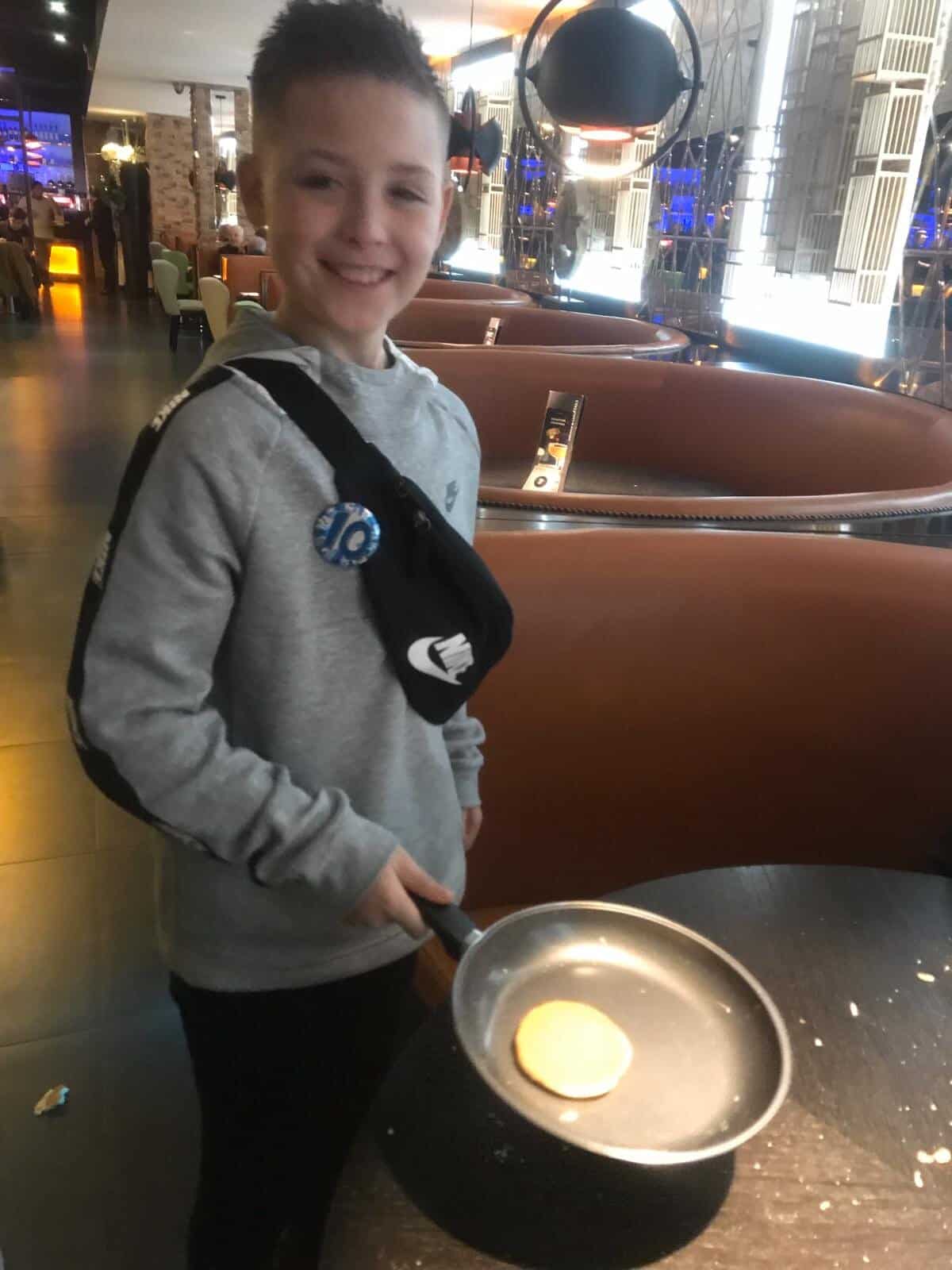 Diners visiting COSMO Derby on Shrove Tuesday took part in a pancake flipping competition where they could win a meal for two.