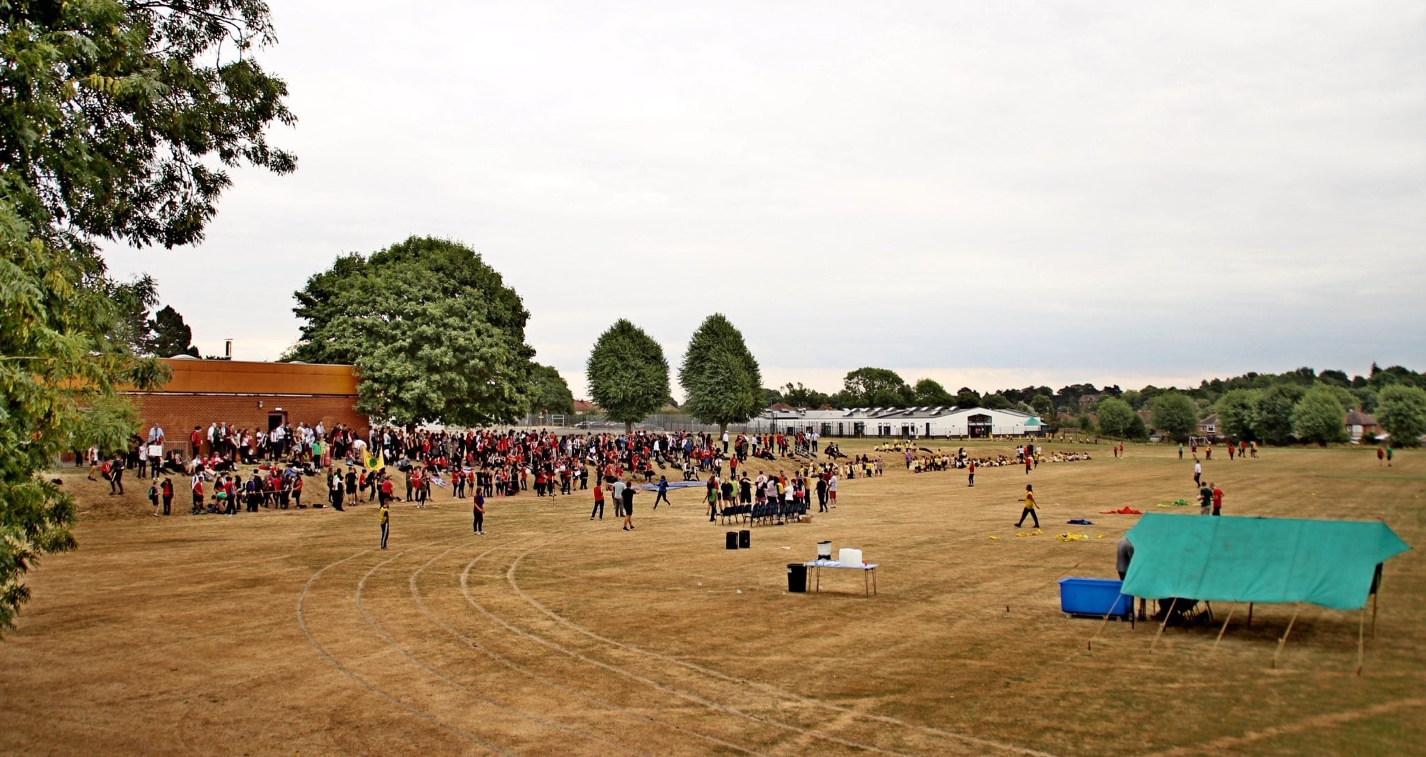 Former Olympic badminton player Donna Kellogg MBE was a special guest at The Bemrose School's sports day. Penguin PR: public relations, media and communications.