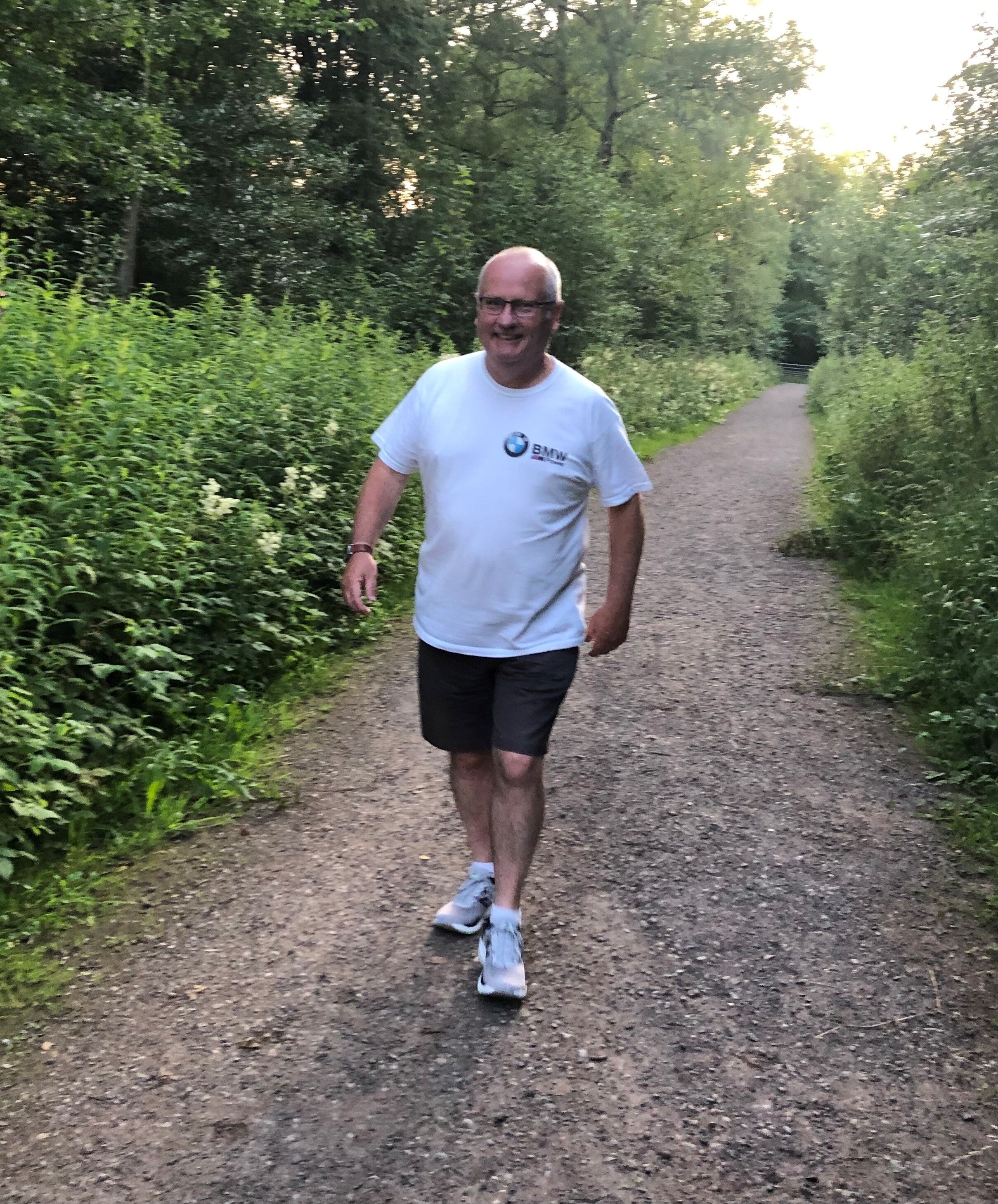 Simon Evans tallying up his steps to help Lubrizol complete their 3,000 mile goal.