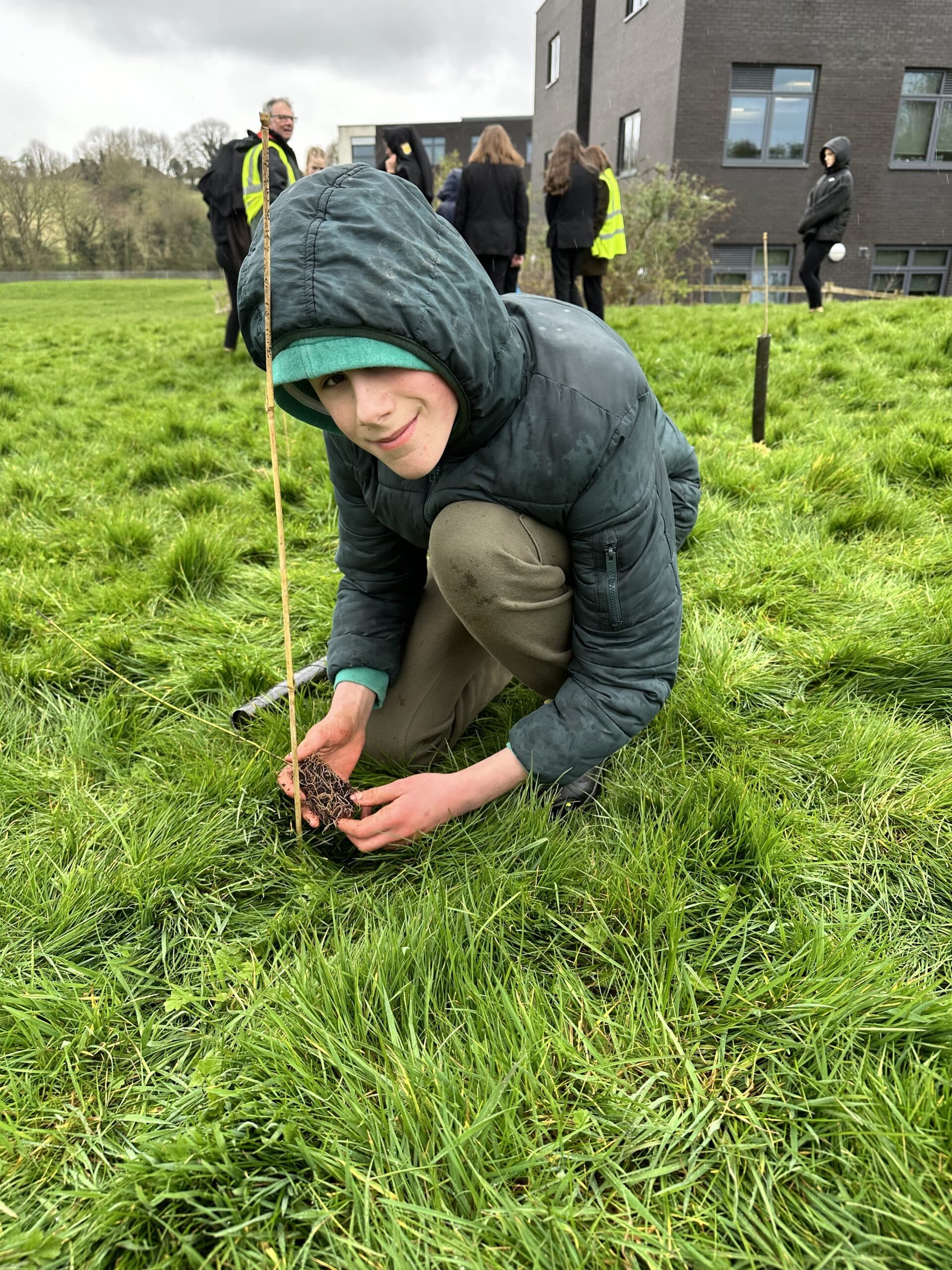 Students plant 400 trees in memory of teacher who died suddenly - Penguin PR