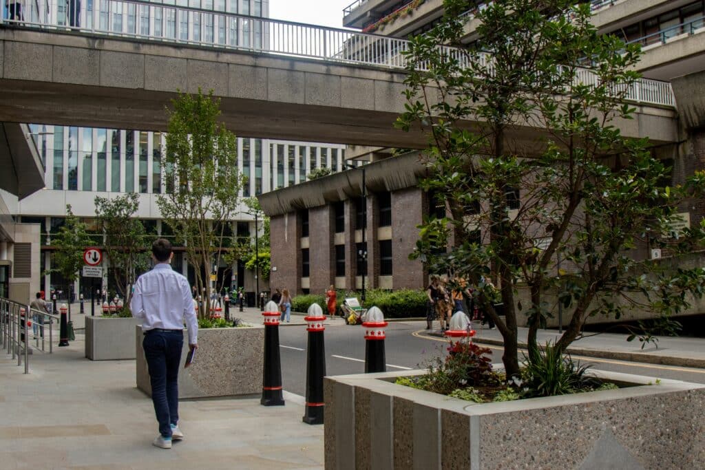 UK security firm Securiscape has installed four of its PAS 68 hostile vehicle mitigation (HVM) street planter frames in the City of London.
