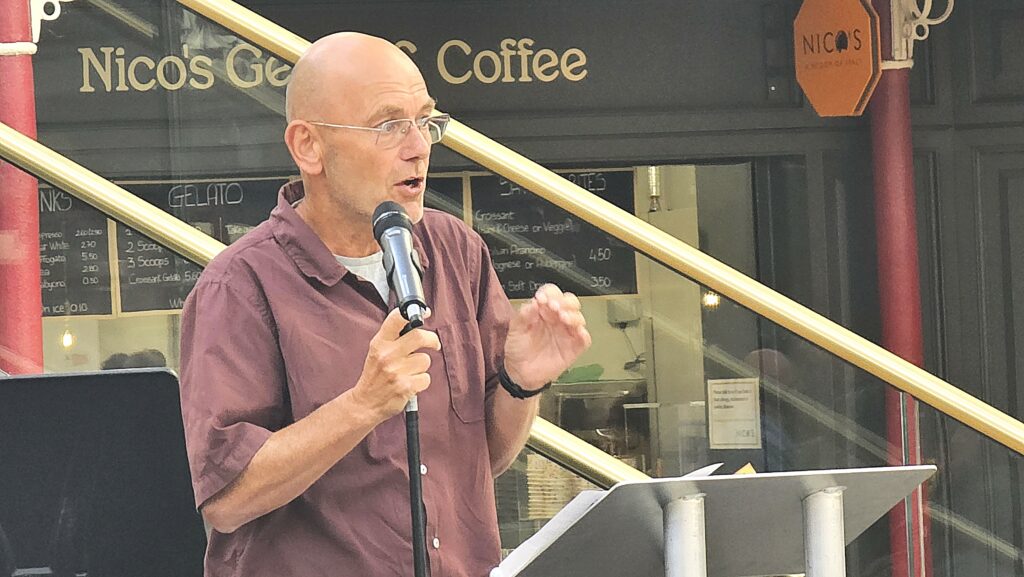 British designer Wayne Hemingway says Derby Market Hall is key to the city's future prosperity but the community needs to get behind it.